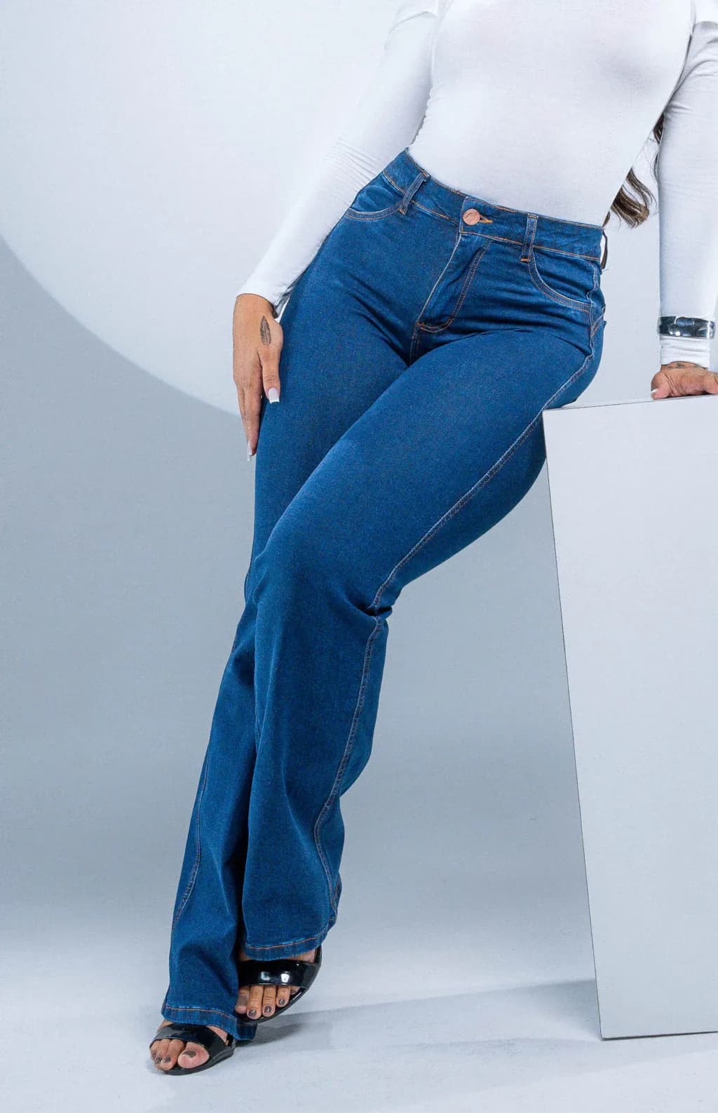 CALÇA JEANS FEMININA - WIDE LEG COM ELASTANO